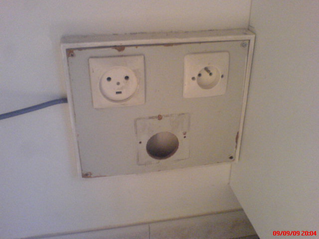 ELECTRICITE ALIMENTATION ELECTRIQUE TABLEAU DE REPARTITION 