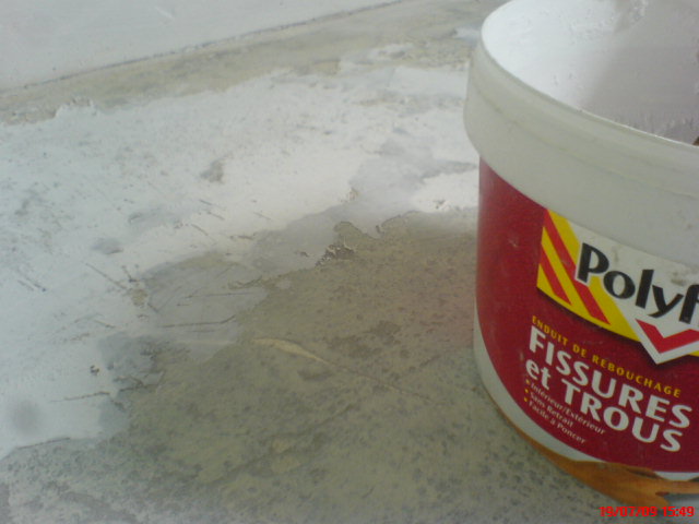 ENDUIT MONOCOUCHE REBOUCHAGE POUR FISSURES LISSER PONCER 