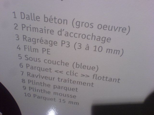 PARQUET FLOTTANT MASSIF PLINTHES POSE DES LAMES PREVOIR JOINT DE DILATATION CALES