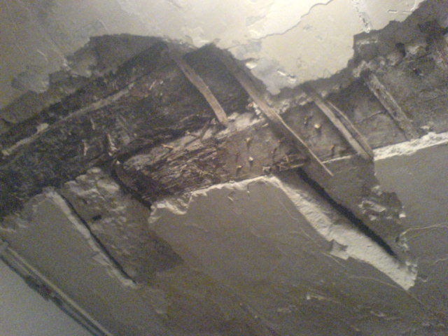 TRAITER LES SURFACES AU XYLOPHENE TRAITEMENT MEUBLES EN BOIS ANCIENS