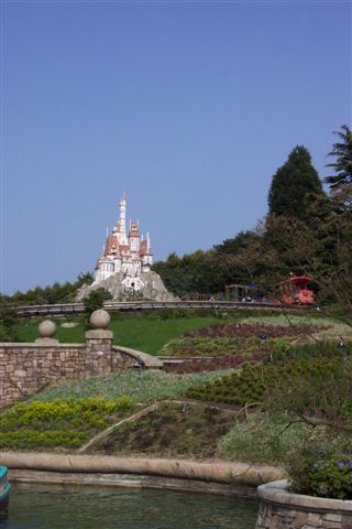 DISNEYLAND-PARIS-EURODISNEY-PARCS-DISNEY-HOTELS-BILLETS-PROMO-TARIFS-SNCF-PHOTOS-GRATUITES