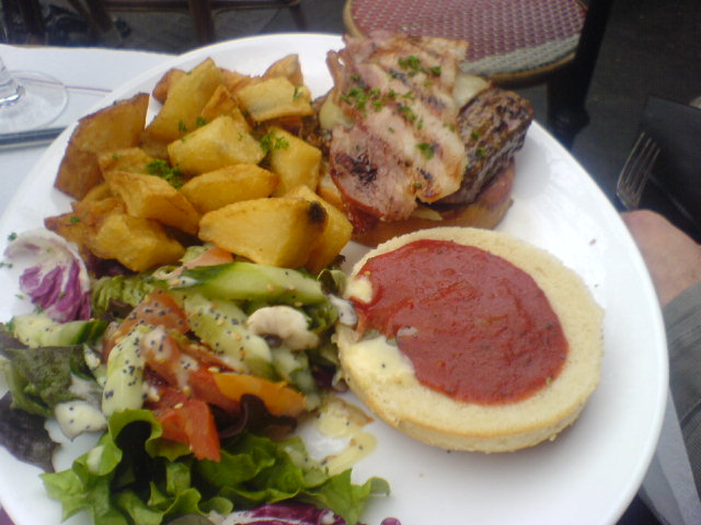 RESTO LES MARRONNIERS PARIS LES MARRONNIERS 18 rue des Archives 75004 Paris