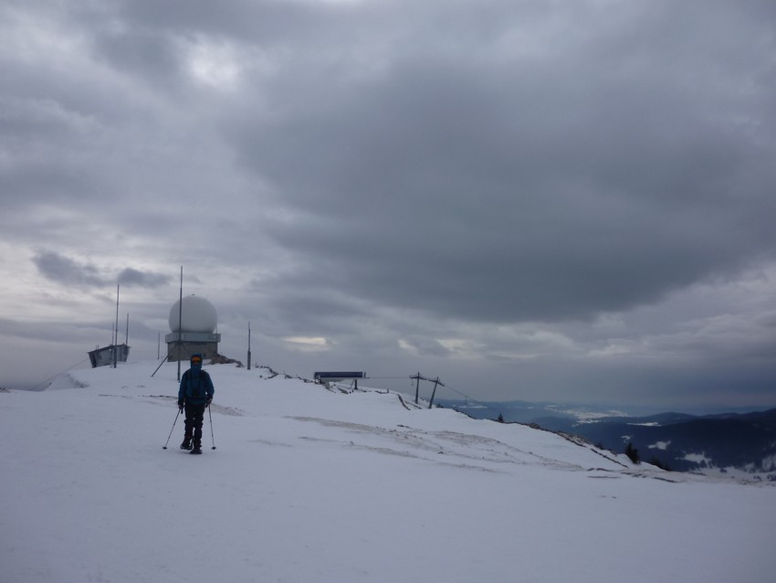 TRAVERSEE DU JURA FRANCO SUISSE EN RAQUETTE ET SKI DE FOND