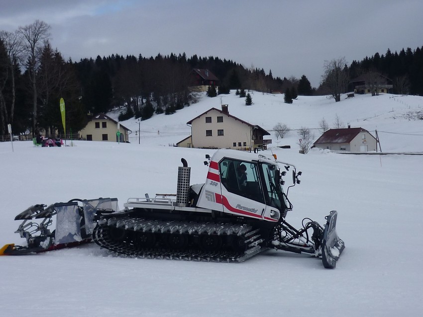 TRAVERSEE DU JURA FRANCO SUISSE EN RAQUETTE ET SKI DE FOND