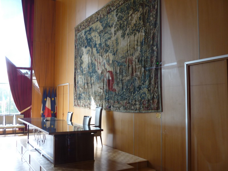 HOTEL DE VILLE