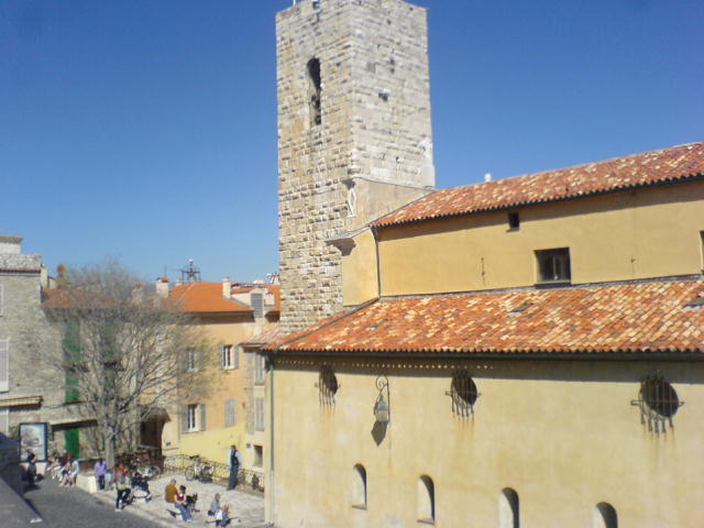 ANTIBES