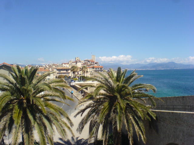 ANTIBES