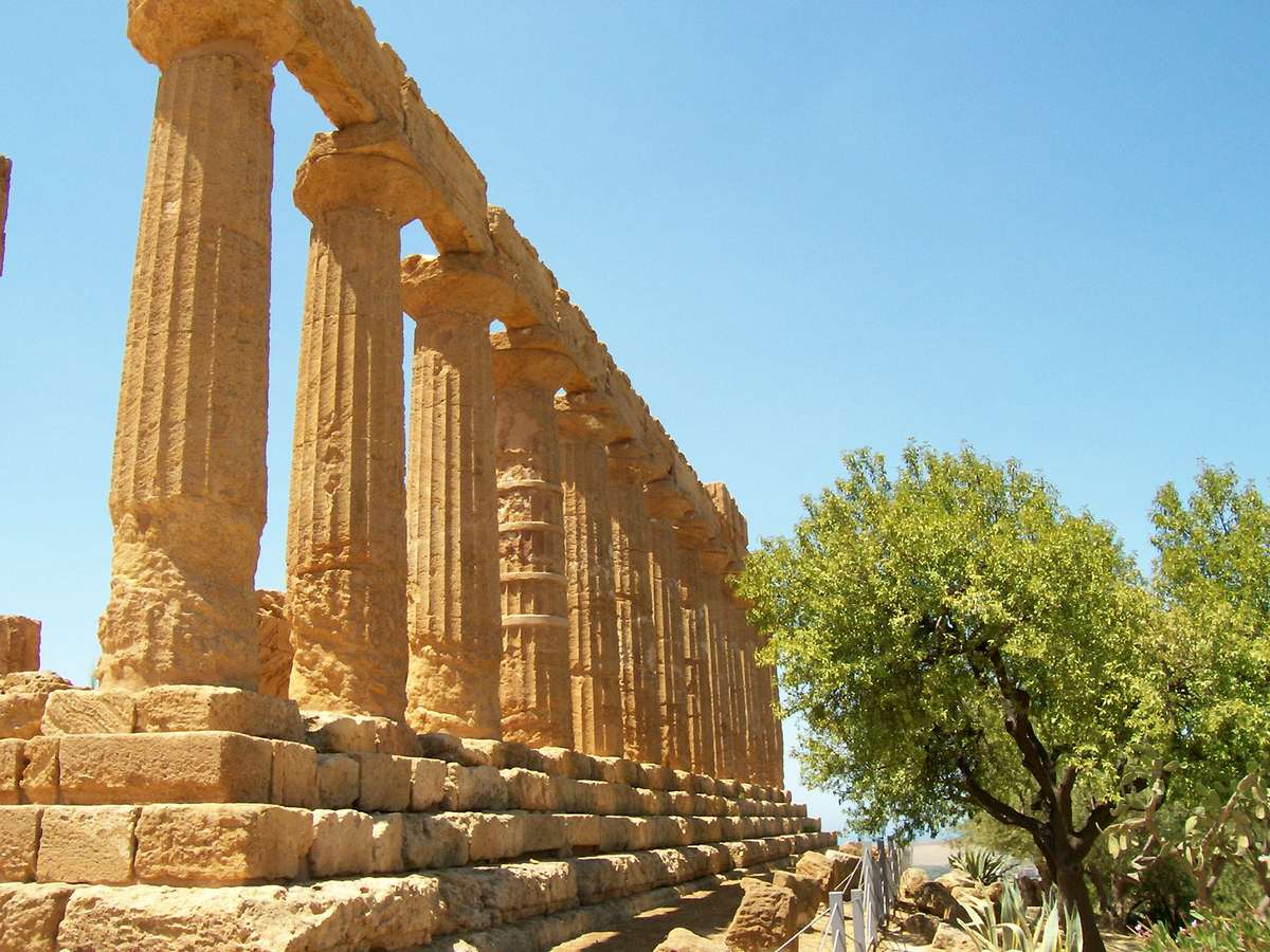AGRIGENTE VALLEE DES TEMPLES TEMPLE DE LA CONCORDE SICILE