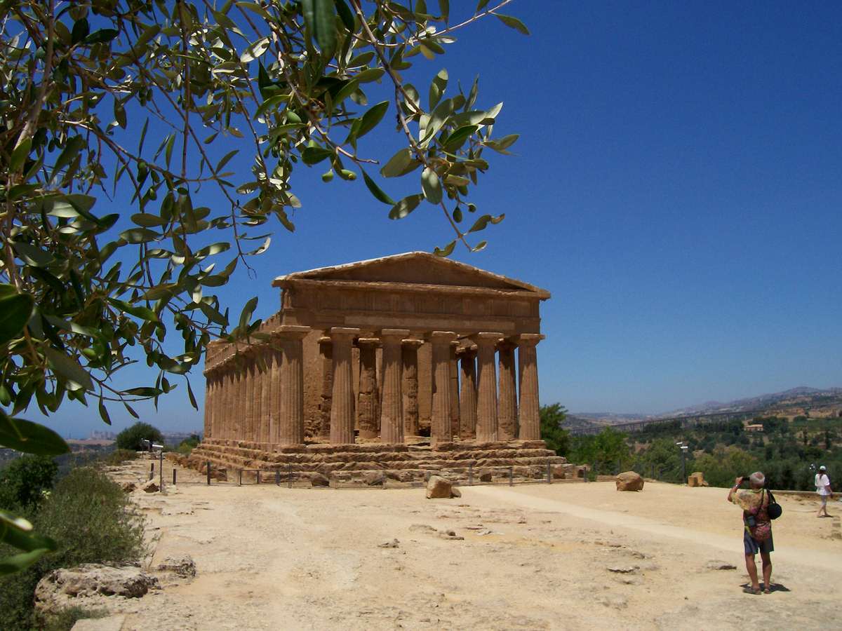 AGRIGENTE VALLEE DES TEMPLES TEMPLE DE LA CONCORDE SICILE