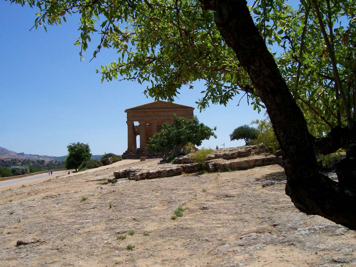 AGRIGENTE VALLEE DES TEMPLES TEMPLE DE LA CONCORDE SICILE