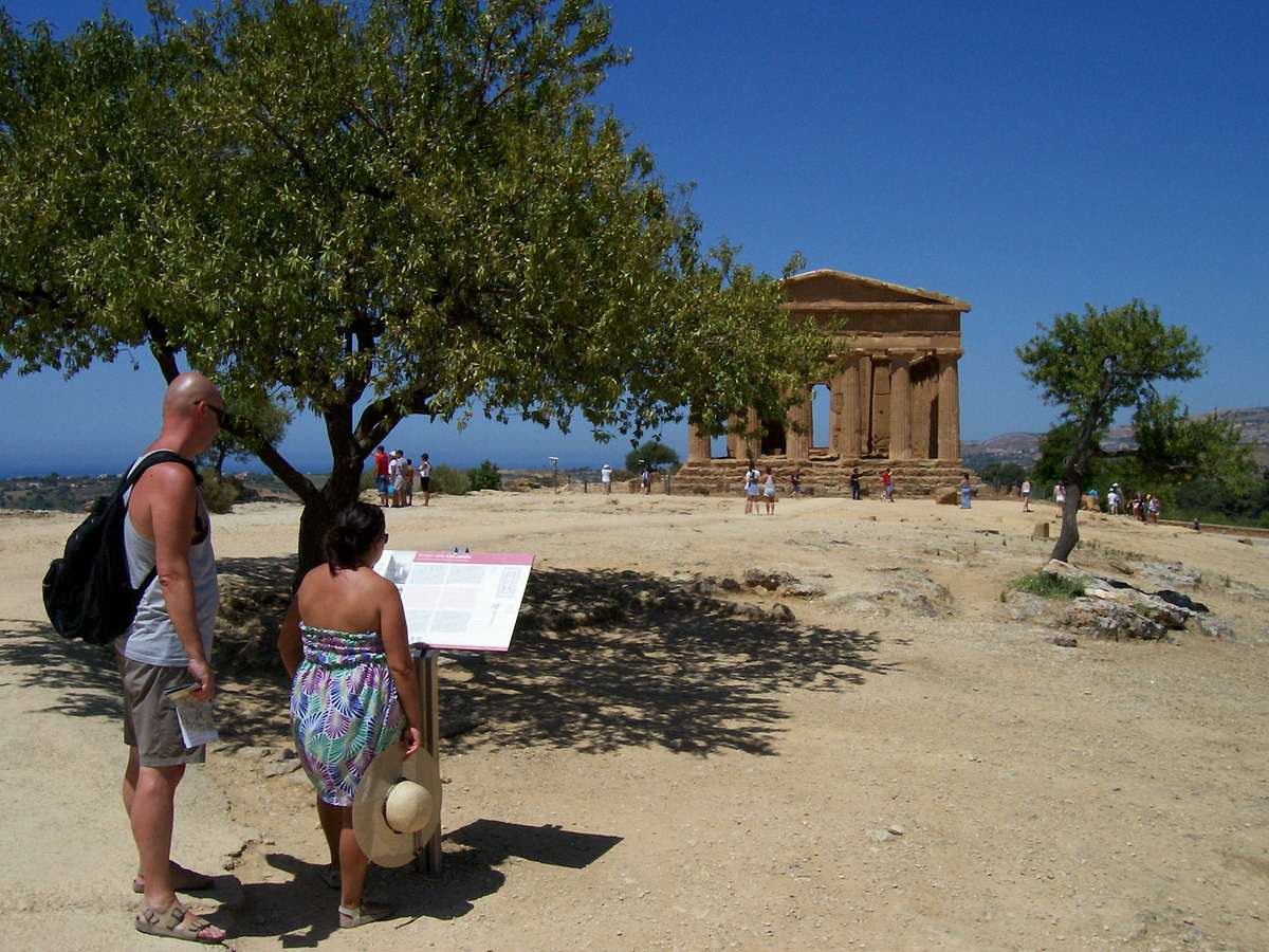 AGRIGENTE VALLEE DES TEMPLES TEMPLE DE LA CONCORDE SICILE